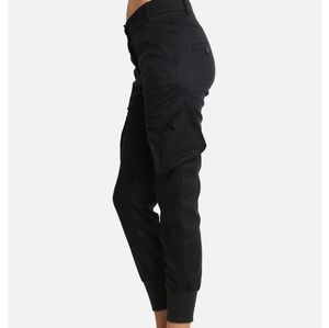 james jeans cargo pant/ will negotia…